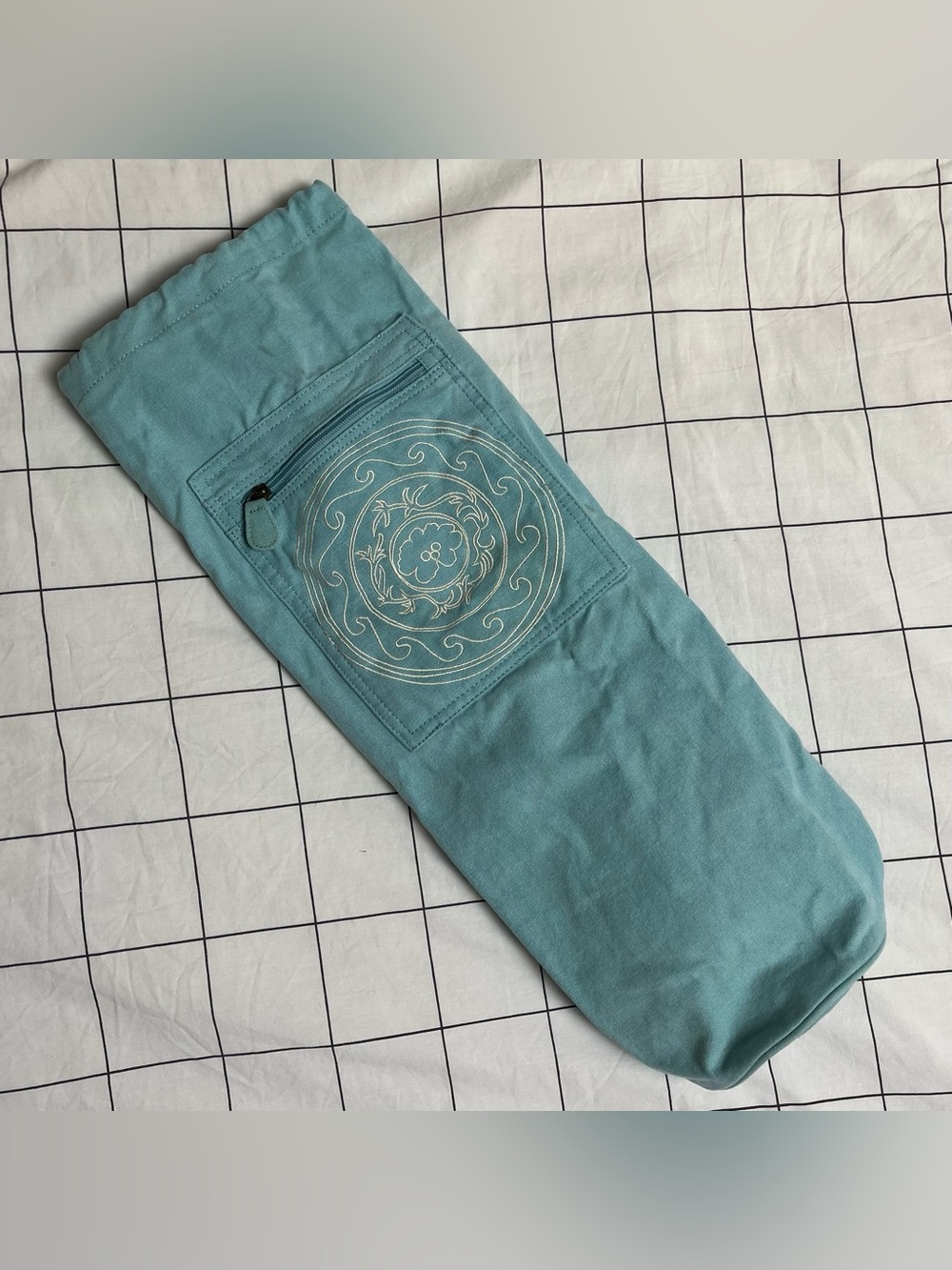 Gaiam Yoga Mat Bag Carrier Sling | Blue Embroidered | Zipper Pouch